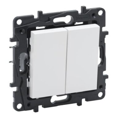 2 button switch Niloe Step Legrand 863112