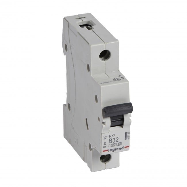 Automatinis jungiklis MCB RX3 Legrand 419139 (32A, 1P, 400V, 6kA) Automatinis jungiklis MCB RX3 Legrand 419139 (32A, 1P, 400V, 6kA)