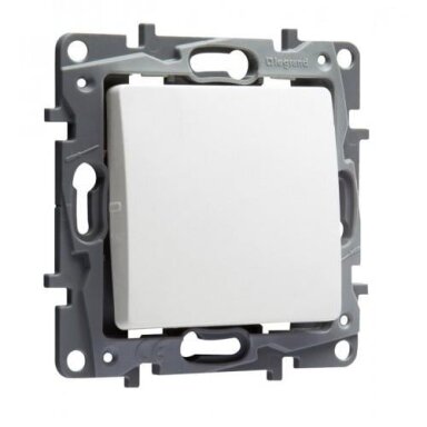 White switch Niloe Step Legrand 764500