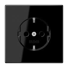 Socket with grounding JUNG LS1520SW (black, 16A/250V)