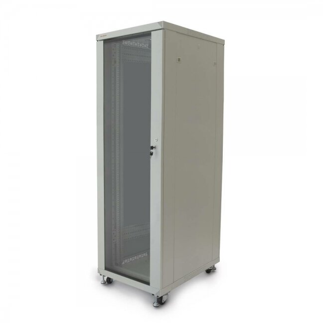 Komutacinė spinta 19'' pastatoma 42U 600x800x2055 (surinkta) Komutacinė spinta 19'' pastatoma 42U 600x800x2055 (surinkta)