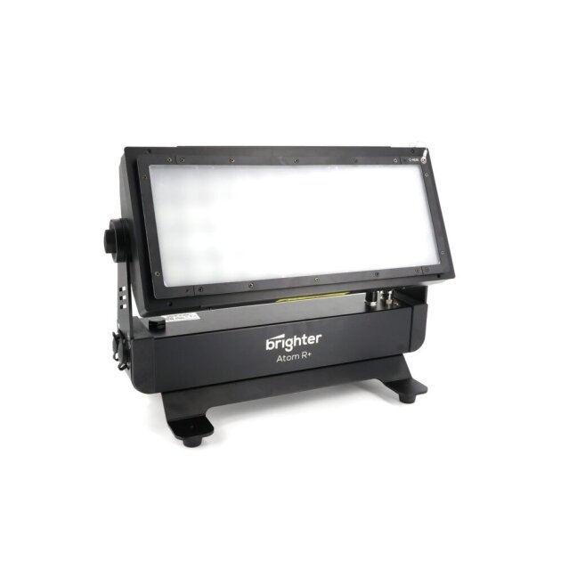 LED spotlight BRIGHTER ATOM R+ (IP65, 45,000lm, 500x320x140mm, 9kg) LED spotlight BRIGHTER ATOM R+ (IP65, 45,000lm, 500x320x140mm, 9kg)