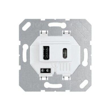 USB įkroviklis JUNG USB15CAWW (USB A, USB C) 3A