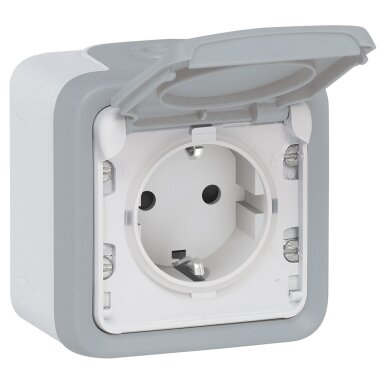 Surface socket with earthing Plexo Legrand 069733